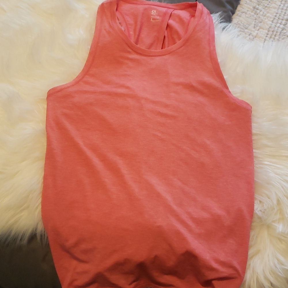 Gap fit breathe tie back tank